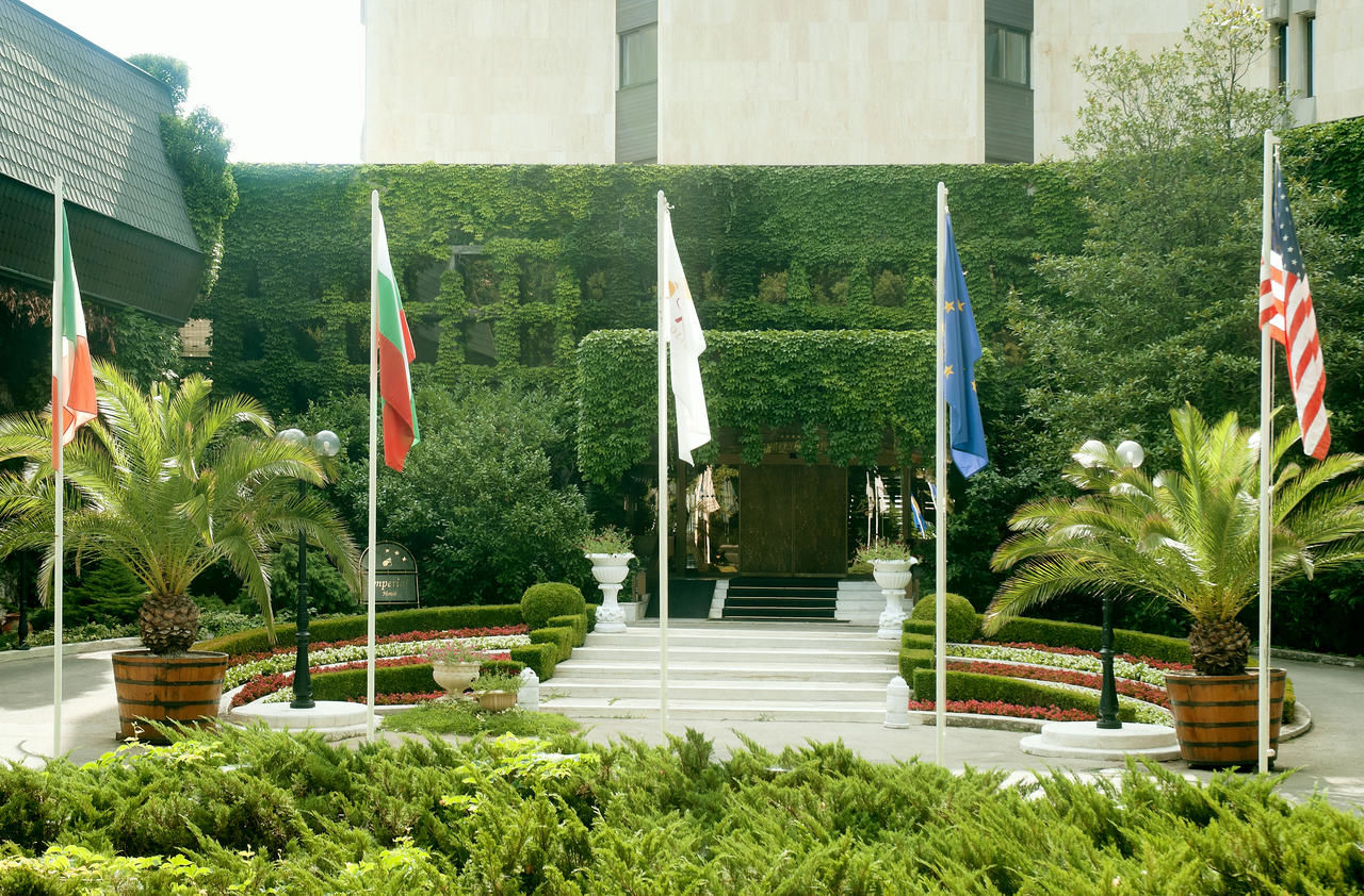 Курортные отели Imperial Hotel and SPA, Riviera Holiday Club Золотые Пески-39