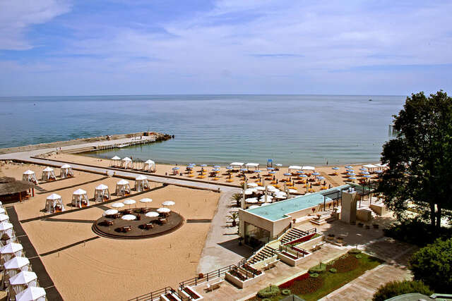 Курортные отели Imperial Hotel and SPA, Riviera Holiday Club Золотые Пески-4