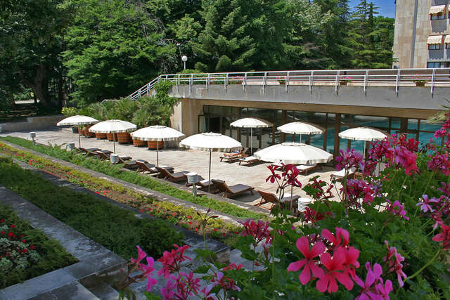 Курортные отели Imperial Hotel and SPA, Riviera Holiday Club Золотые Пески-27