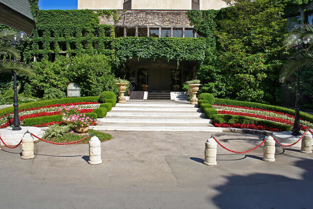 Курортные отели Imperial Hotel and SPA, Riviera Holiday Club Золотые Пески-7